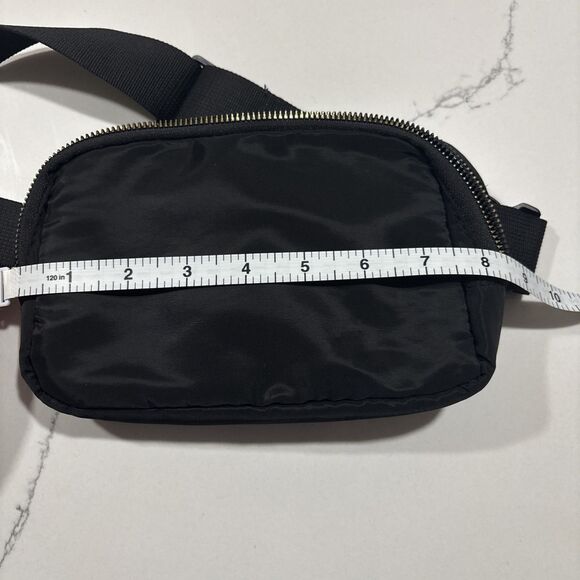 Black Everywhere Cross Body Belt Bag  With Gold Zipper - Picture 3 of 11